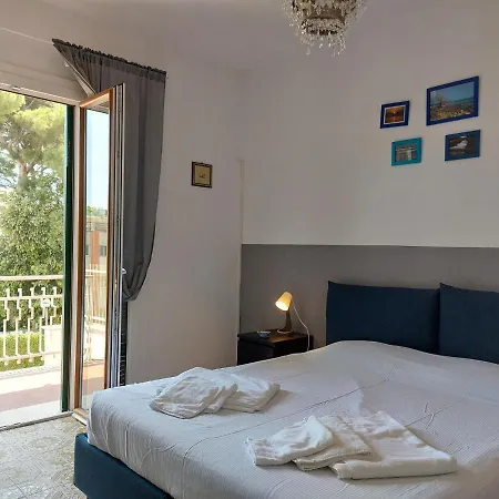 Terrazza Ad Un Passo Dal Mare Apartment