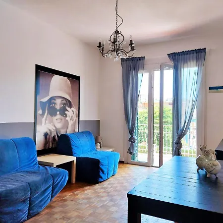 Terrazza Ad Un Passo Dal Mare Apartment *