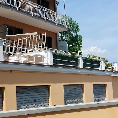 Terrazza Ad Un Passo Dal Mare *